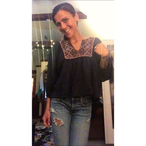 3/$15 American Eagle Peasant Blouse, Medium